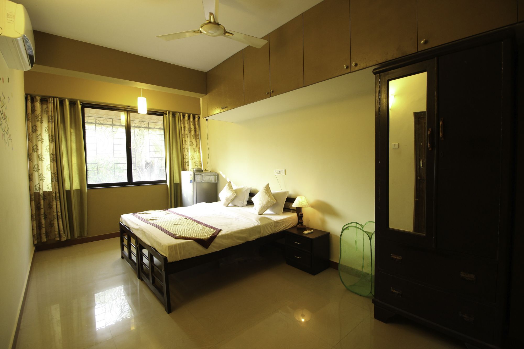 Oyo 9876 Home Luxurious 5Bhk Porvorim Bagian luar foto